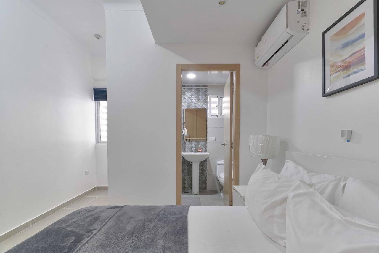 סנטו דומינגו Dom. Rep. Exclusive 2 Bed Apt. Evaristo Morales מראה חיצוני תמונה